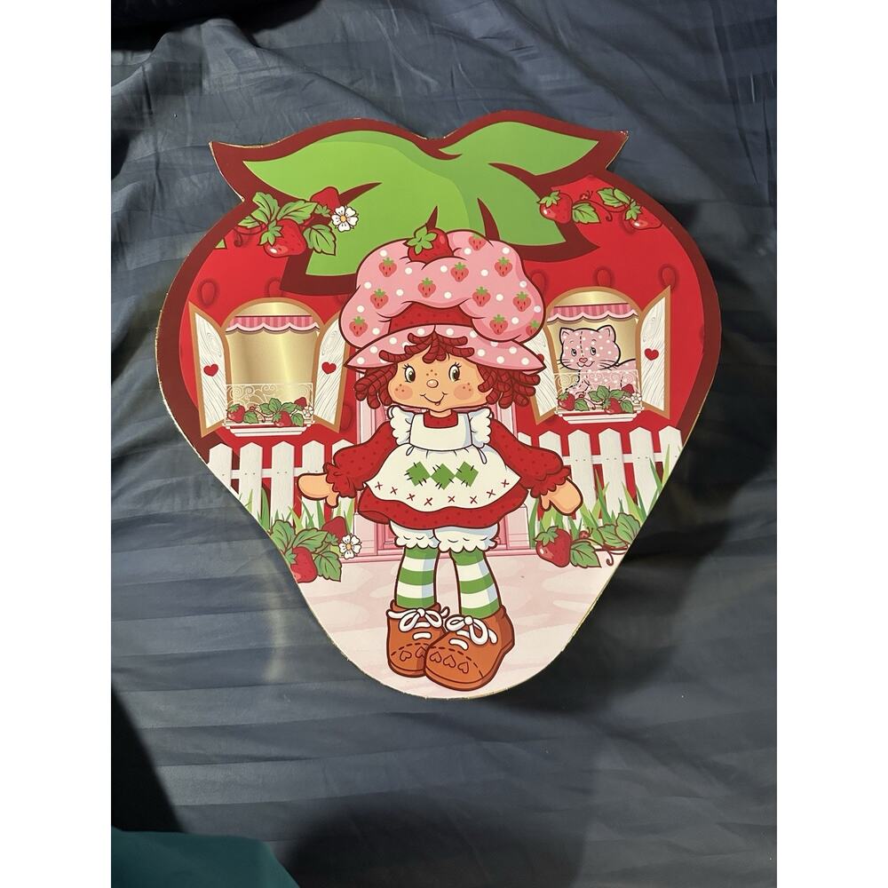 Glamlite Strawberry Shortcake PR Box Only Limited Edition Preowned Only